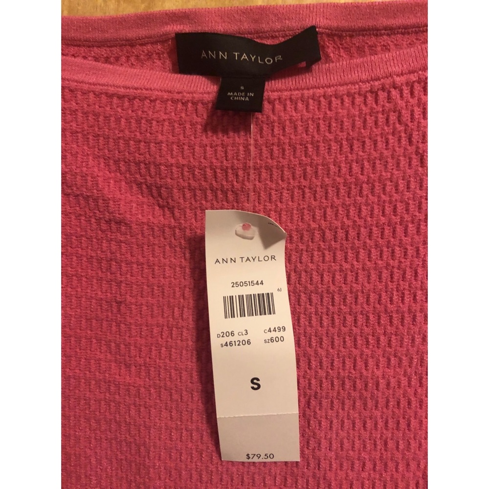 Ann Taylor Stitched Sweater Shell - Picture 5 of 6